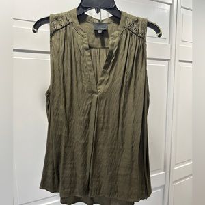 Greylin army green sleeveless blouse